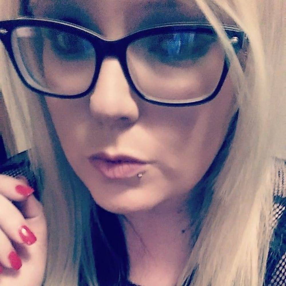 Meet your Posher, Candice